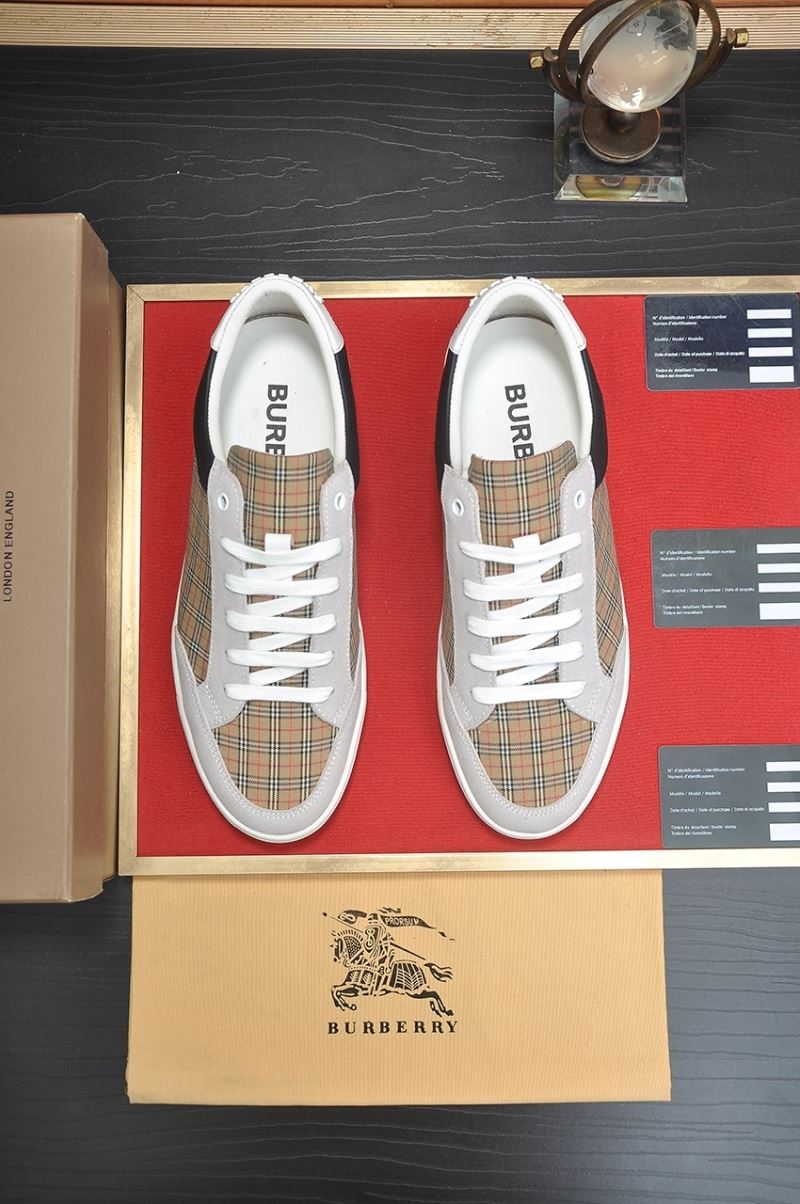 Burberry Low Shoes